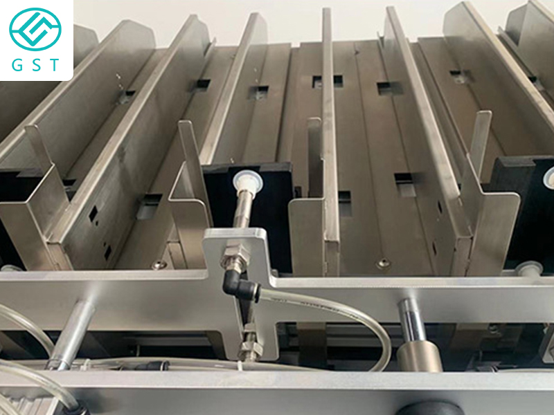 如何注意面膜灌裝封口機的安全衛(wèi)生? 如何注意面膜灌裝封口機的安全衛(wèi)生?