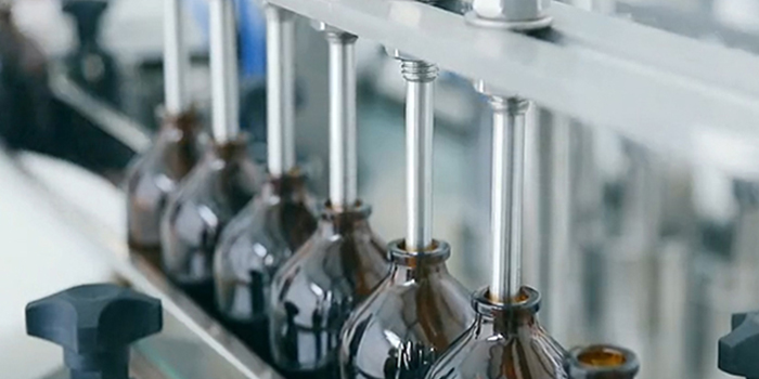 液體全自動(dòng)灌裝機(jī)-深圳望盛