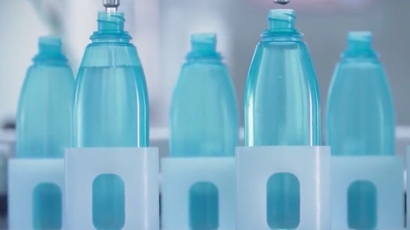 礦泉水自動(dòng)灌裝機(jī)生產(chǎn)線設(shè)備高效率高品質(zhì)