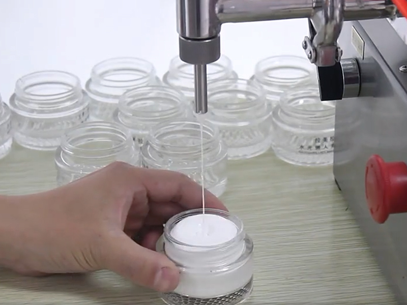 自動定量包裝機:改變包裝行業(yè)的重要革新 自動定量包裝機:改變包裝行業(yè)的重要革新