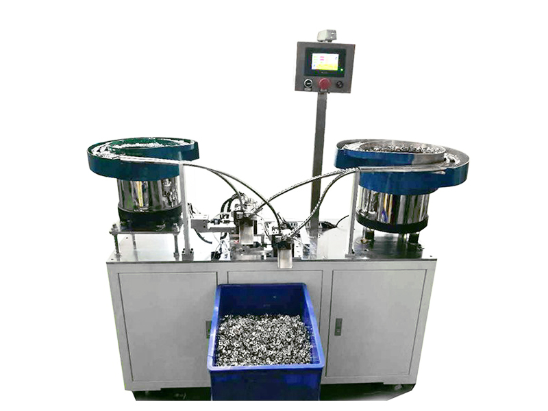 五金配件自動組裝機(jī)制造企業(yè)向智能化生產(chǎn)