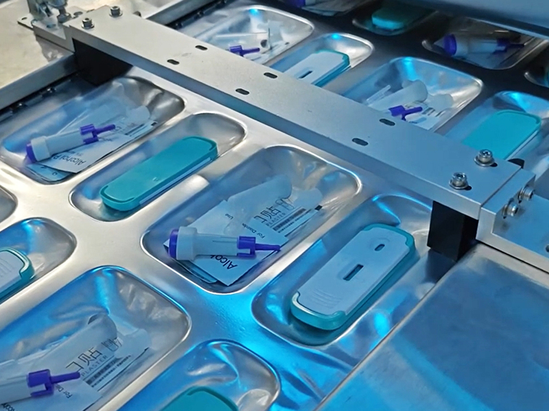 自動包裝封口機：智能高速封合，一體化封裝專家